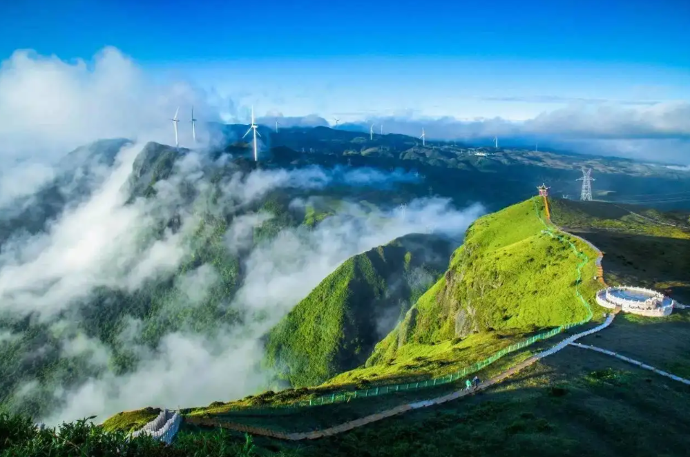 贵州六盘水钟山区值得游玩的旅游景点有哪些？自驾游有什么攻略？